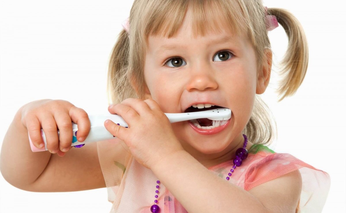 nicotina Investigación violinista Pasta dental infantil: prevención de caries